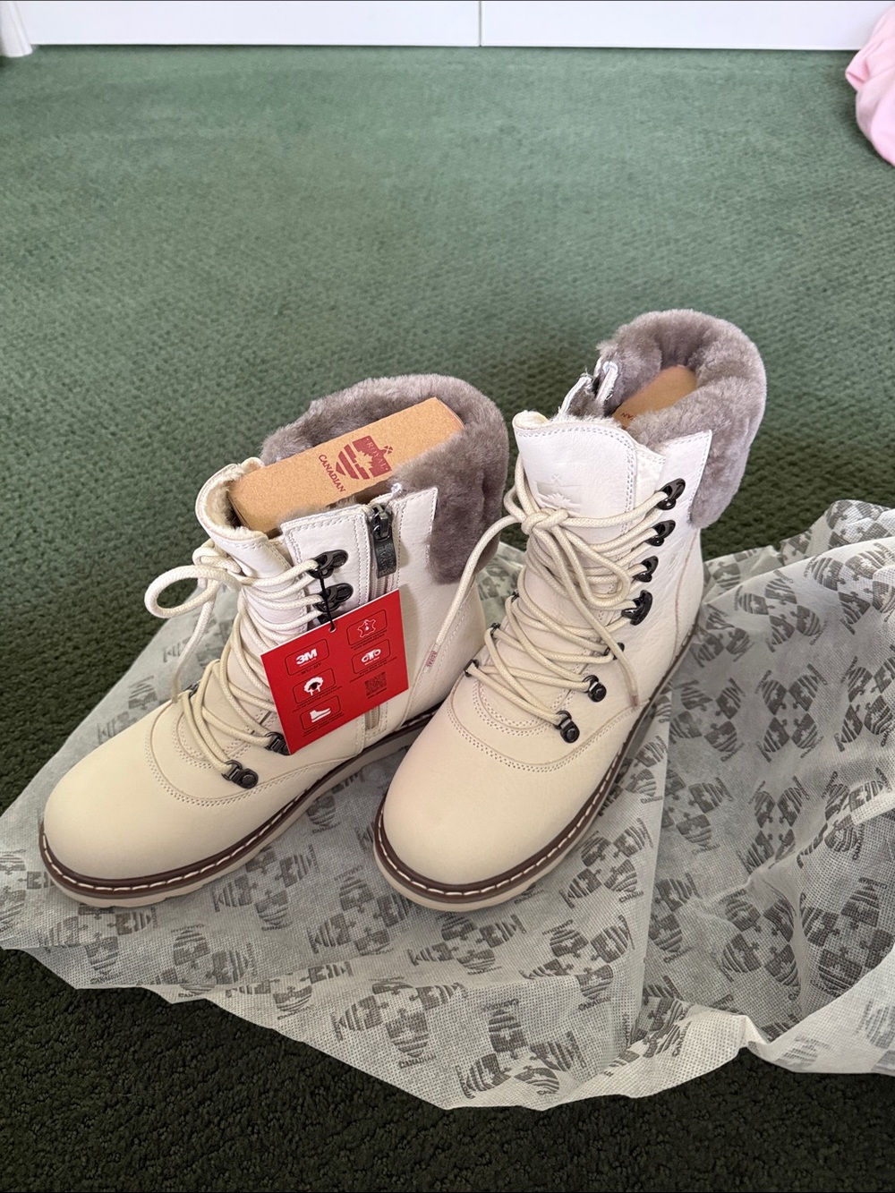 Women's Royal Canadian Cream Lace-Up Faux Fur Winter Boots